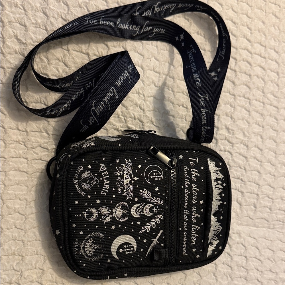 Buggy Acotar Aris Black Celestial Crossbody Bag